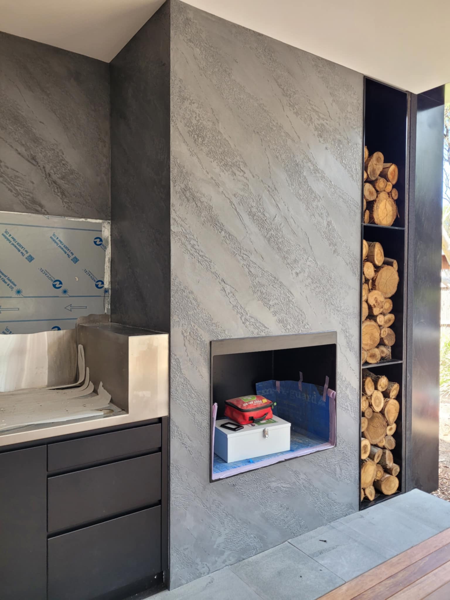 Polished venetian plaster feature wall finish by DPS Plastering, Surf Coast Victoria